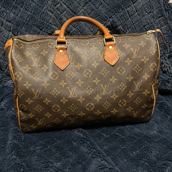 Louis Vuitton Speedy B 35 & Poshmark